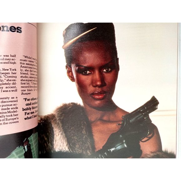 James Bond Duran Duran View To Kill Official Movie Magazine Vintage Walken Moore - Picture 7 of 13